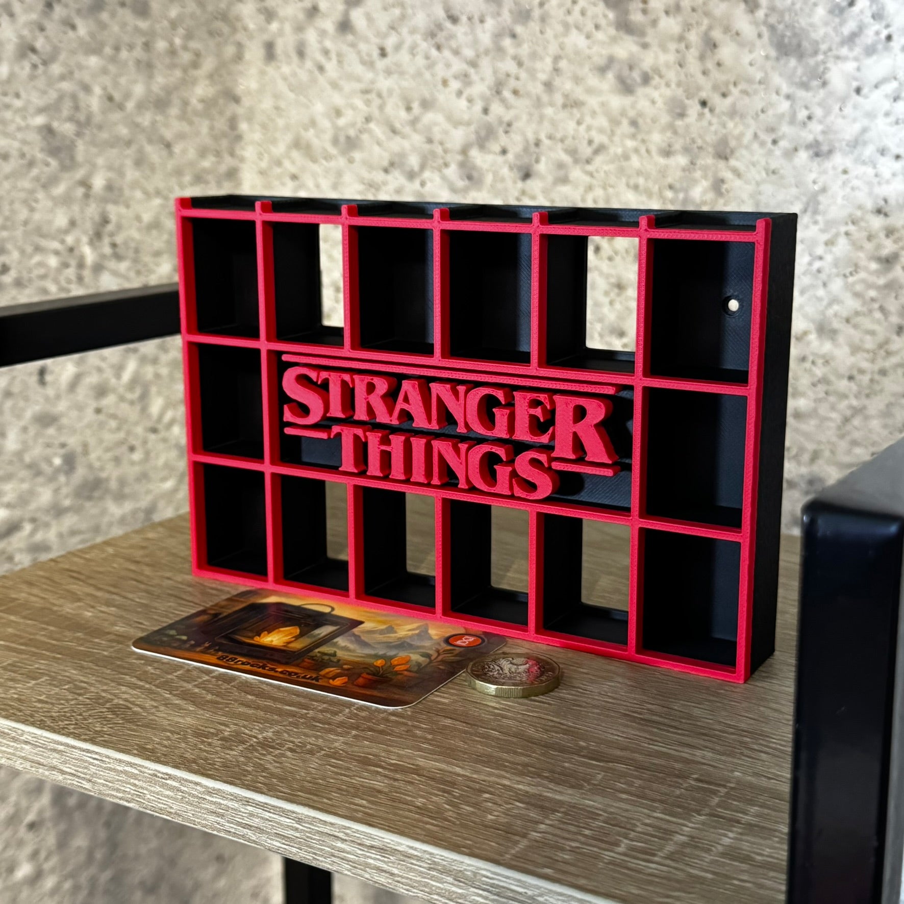 Display Shelf Bitty Pop Red & Black Retro themed 20 slots organizer